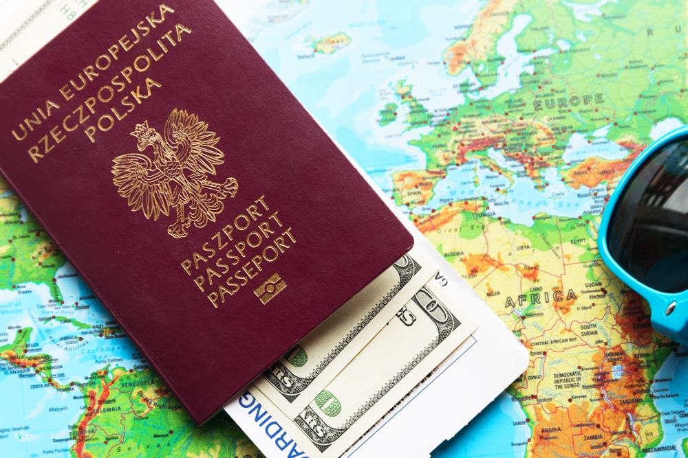 Polen im VWP Polen ist Mitglied des Visa Waiver Programms