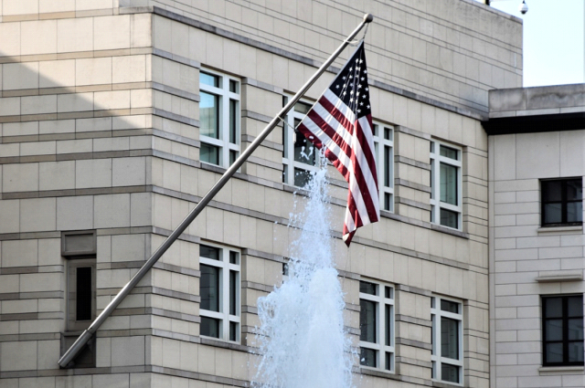 Beantragung eines Visums in der amerikanischen Botschaft